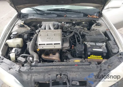 1998 Lexus Es 300 z USA, uszkodzony, nr VIN JT8BF28G4W0138507